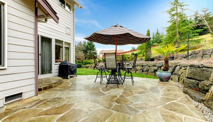 Beautifully Textured and Patterned Concrete Patios in Mckinney, TX